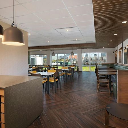 Fairfield Inn And Suites By Marriott St Louis Downtown Сент-Луис Экстерьер фото